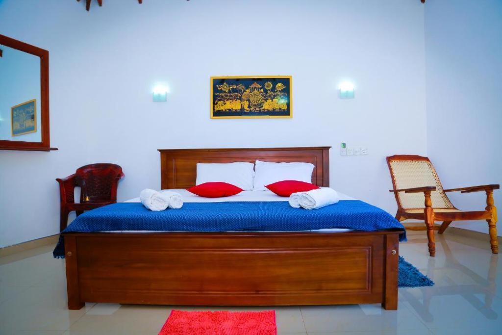 Blue Whale Lagoon Resort Ahangama Exterior photo